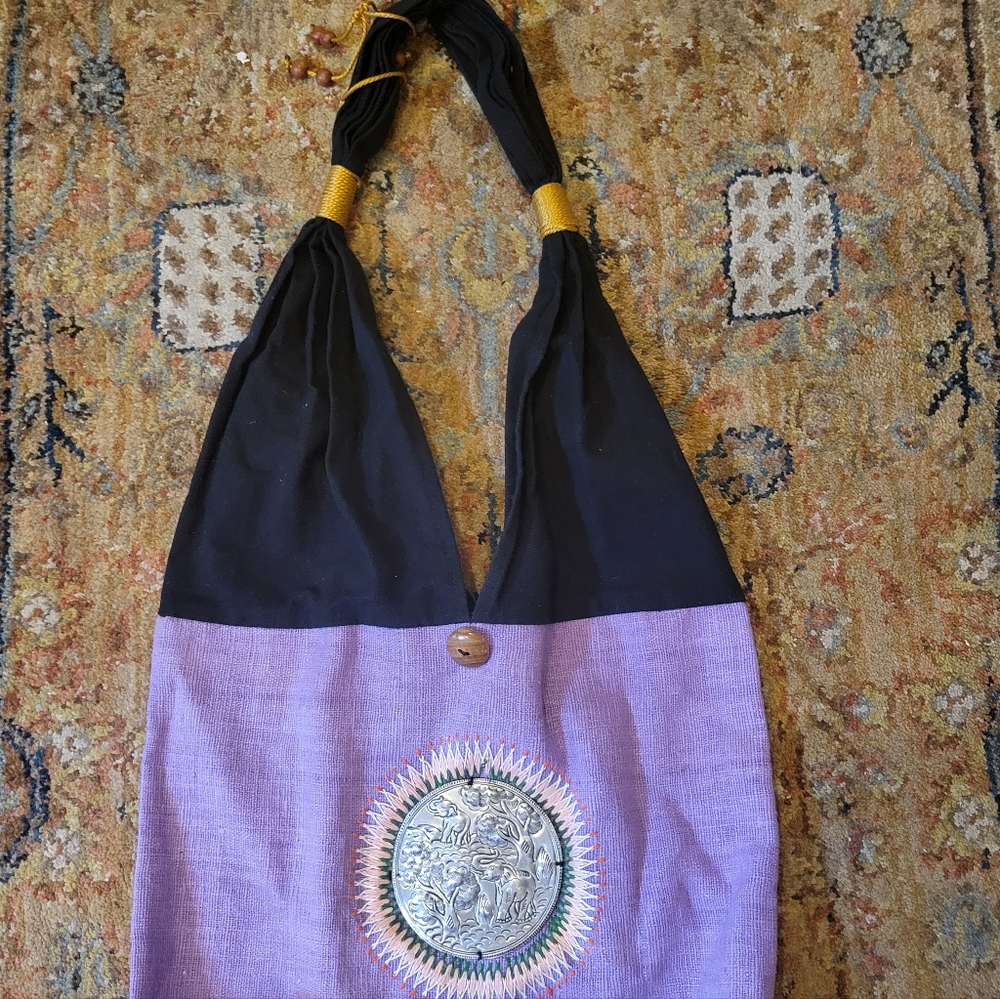 Silver Elephant Embroidered Bag - Picture 3 of 10